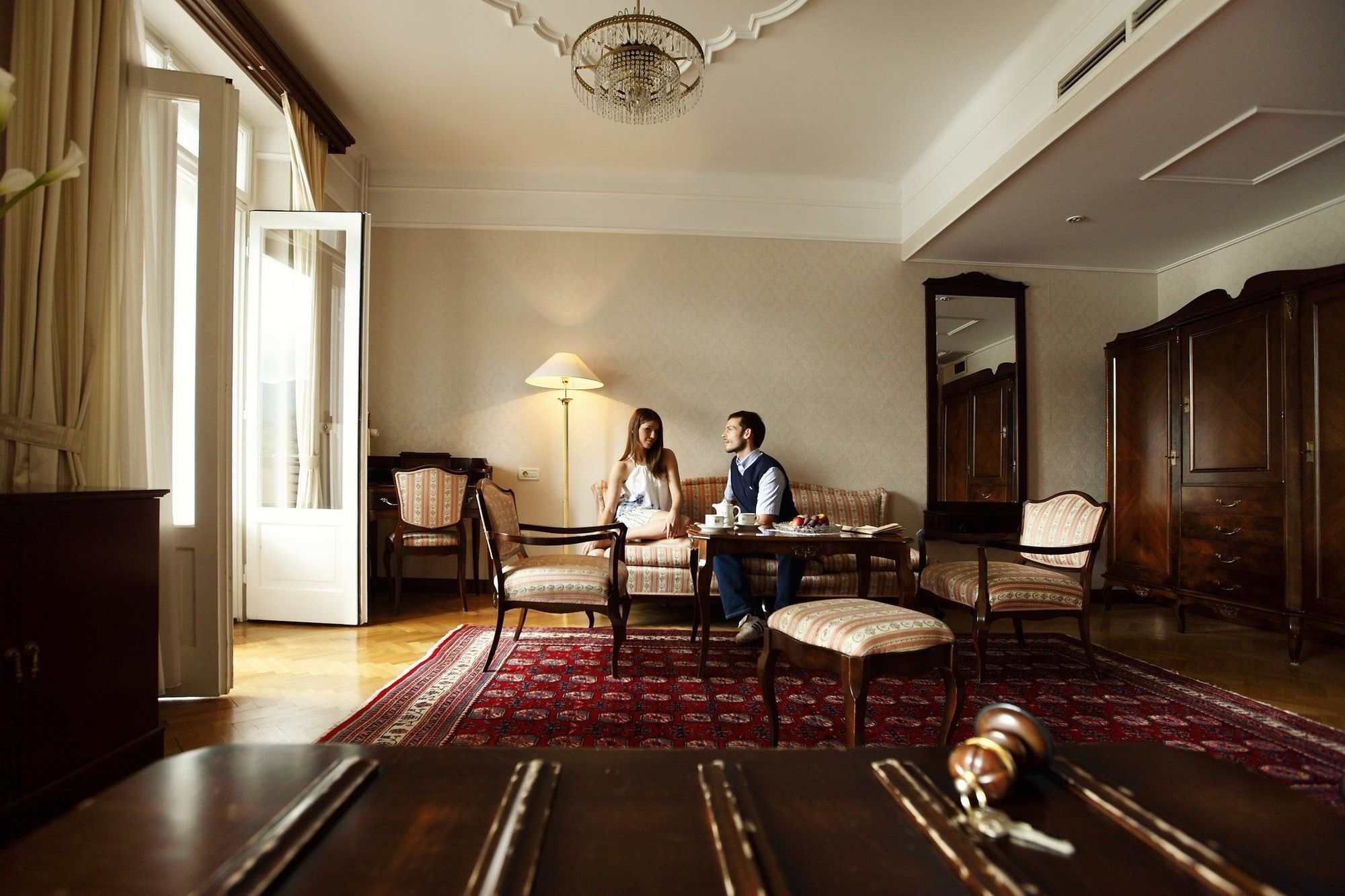 Grand Hotel Toplice - Small Luxury Hotels Of The World Bled Cameră foto A suite at the Hotel de la Ville